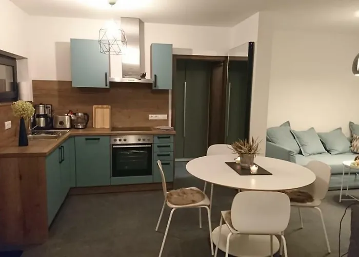 Sonnenwind Am Hainer شقة Neukieritzsch